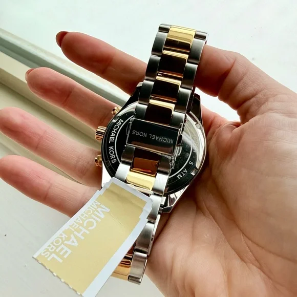 Michael Kors Layton Gold and Silver Chronograph Watch MK8784 - Picture 5 of 7